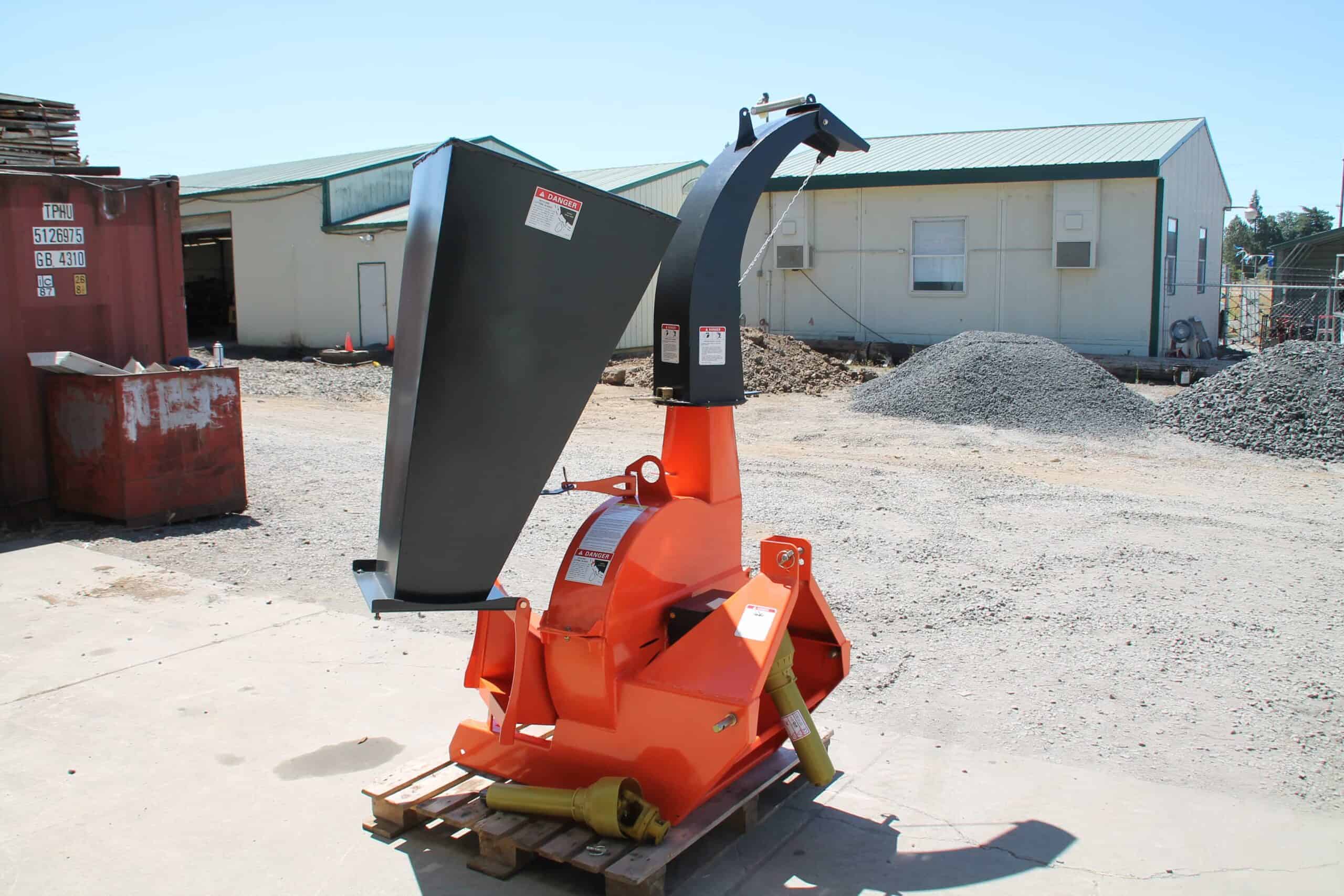 Farmer Helper FH-BX62S 7” Self Feeding Wood Chipper | 7"x12" Chpping Capacity | 30-100 HP For Tractor